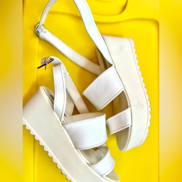 White Leather Ankle Wrap Platform Sandals Steve Madden - Picture 5 of 7